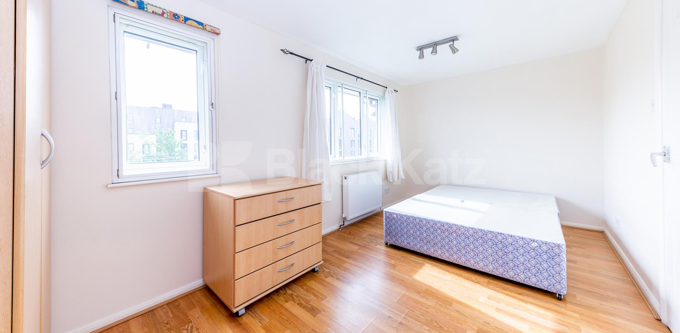 			UNDER OFFER!, 4 Bedroom, 1 bath, 1 reception House			 Bunning Way, CALEDONIAN ROAD - KINGS CROSS